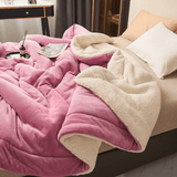 Couverture Polaire Douce SoftHug - Confort Luxueux pour Bébé et Adultes