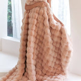 Couverture Polaire Réversible SnuggleSoft - Chaleur Toute l'Année