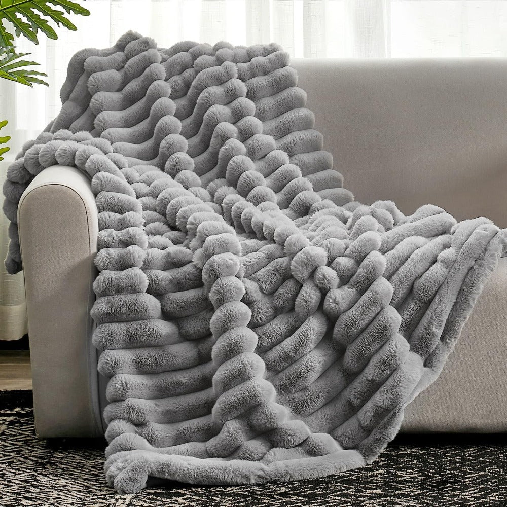 Couverture Rayée Moelleuse - Jeté Élégant pour Canapé et Lit