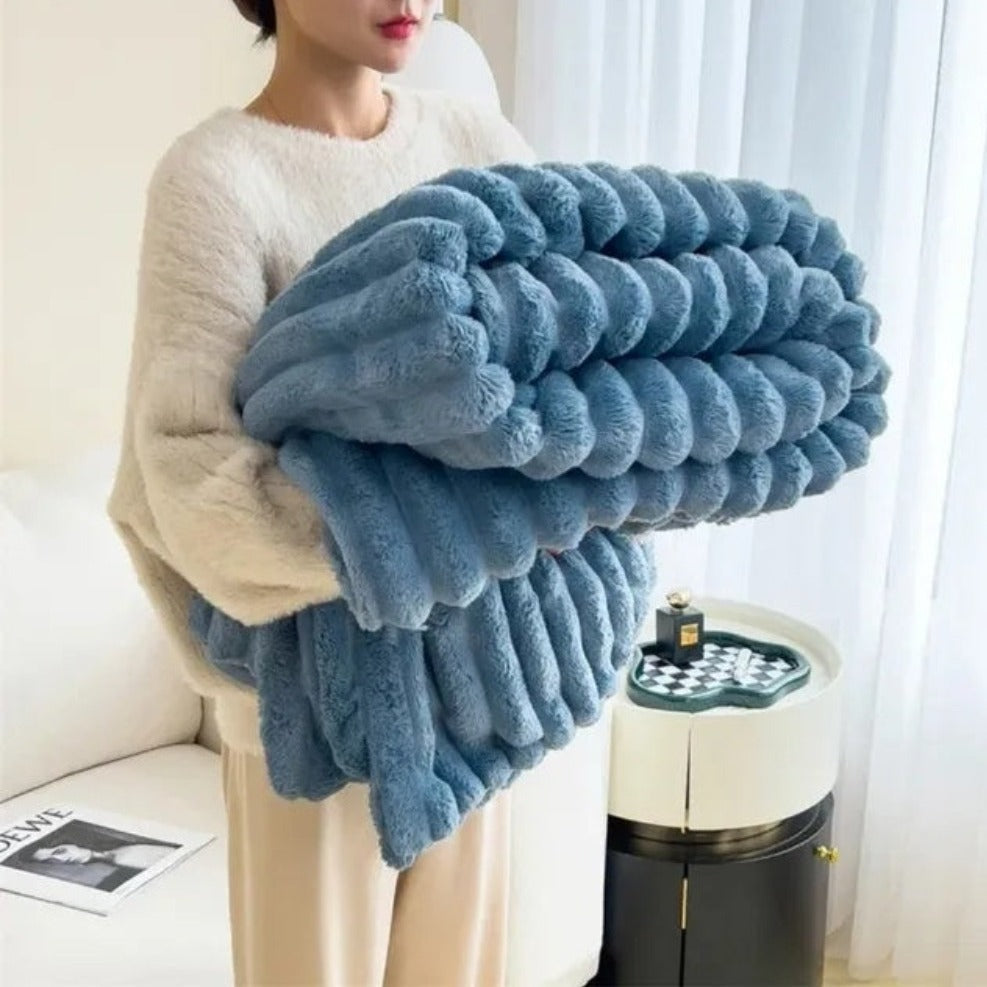 Couverture Rayée Moelleuse - Jeté Élégant pour Canapé et Lit