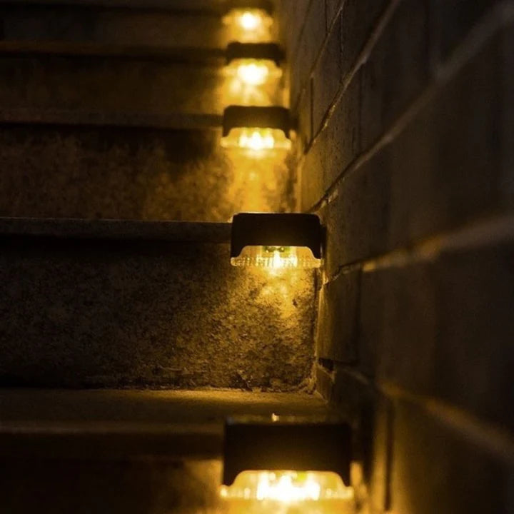 Lampada Solare Esterno Dorek™ - Illuminazione Giardino Impermeabile, Autonoma, 8h di Autonomia