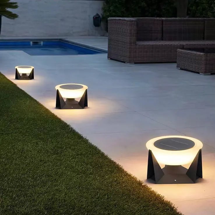 Lampe Solaire d'Extérieur - Phare d'Atterrissage Résistant aux Intempéries