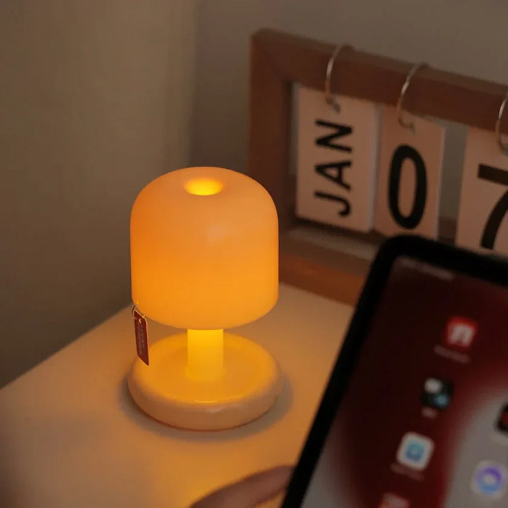 Lumia Mini - Lampe de Table Champignon Portable & Ambiante