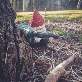 Militaire Tuinkabouter van Hars Camouflage - Buitendecoratie