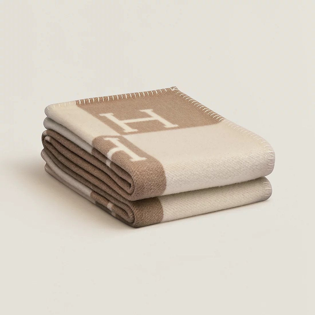 Plaid LuxBlanket en Laine et Cachemire - Douceur et Élégance