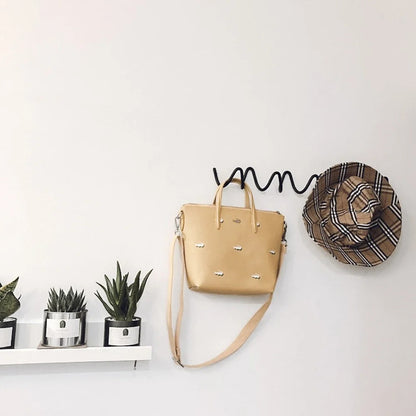 Porte-Manteau Mural en Fer Forgé - Design Ondulé Élégant