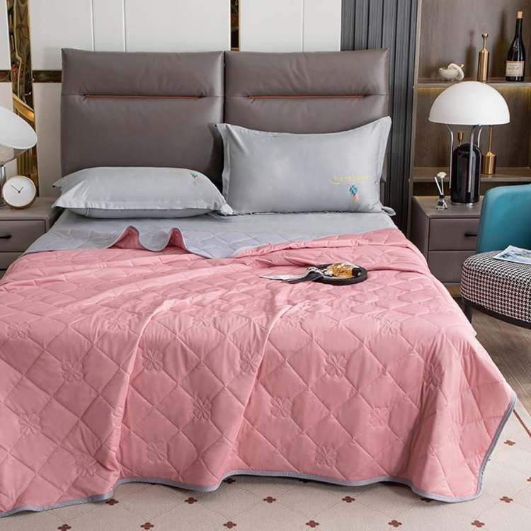Summer_Breeze_Cooling_Blanket_2