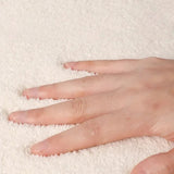 Tapis Beige Antidérapant en Peluche pour Salon - Design Minimaliste