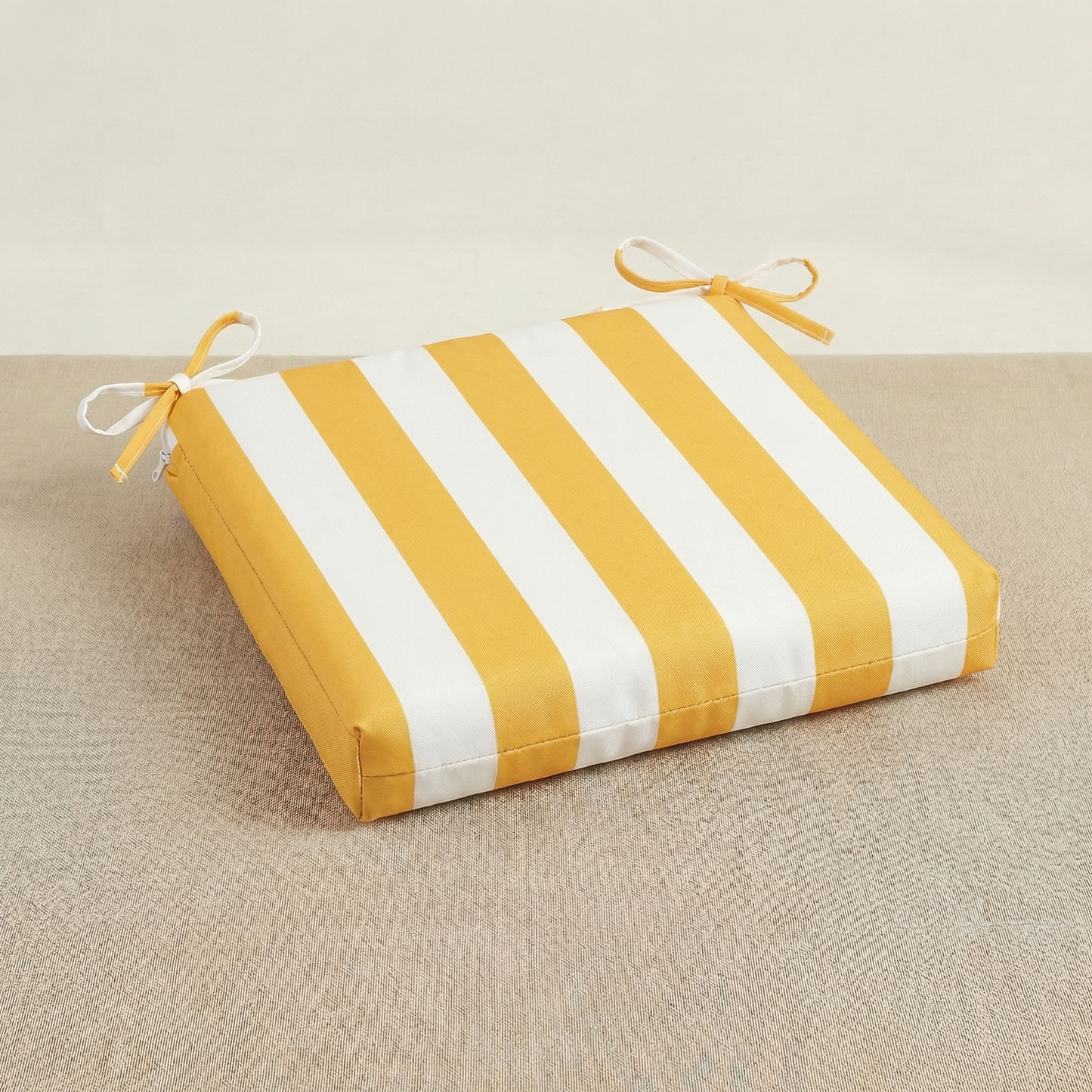 Coussin Rayures jaune et blanc
