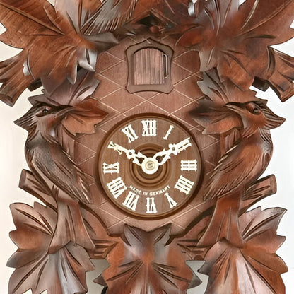 Horloge coucou murale rétro en bois - vue d'ensemble