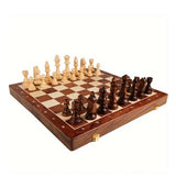 Pièces d'échecs sculptées lestées à la main